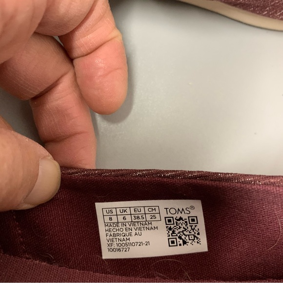 TOMS slip on Burgundy Gold Glitter size-8 - Picture 4 of 5